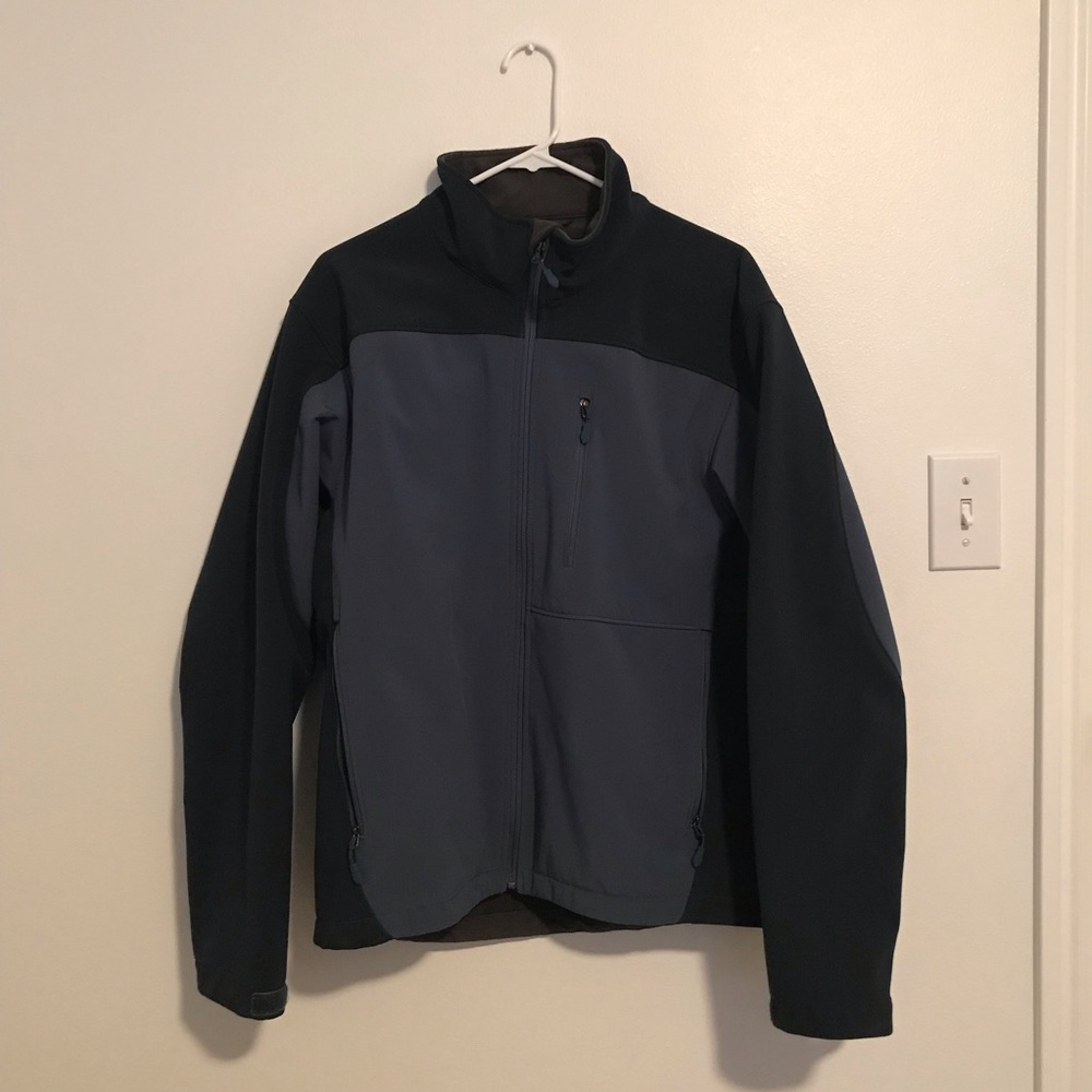 Athletic water resistant coat